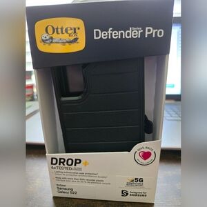 OtterBox Black Defender Pro Case Rugged Protection